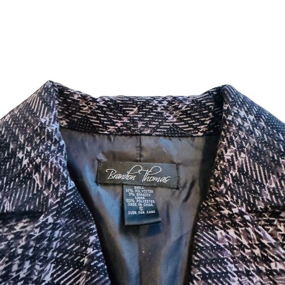 10/$25🦋 Brandon Thomas Black & Gray Plaid Single Breasted Blazer - Size Small - Picture 8 of 10